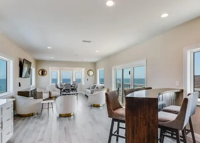 Holiday home Solo Vista By Gsvr - Spacious 11br Beachfront Retreat With Private Pool & Ideal For Large Groups